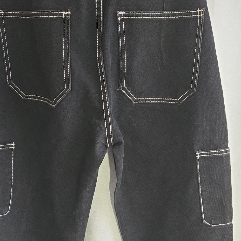 Stylish Black Kids' Jeans with Contrast Stitching - Picture 7 of 8